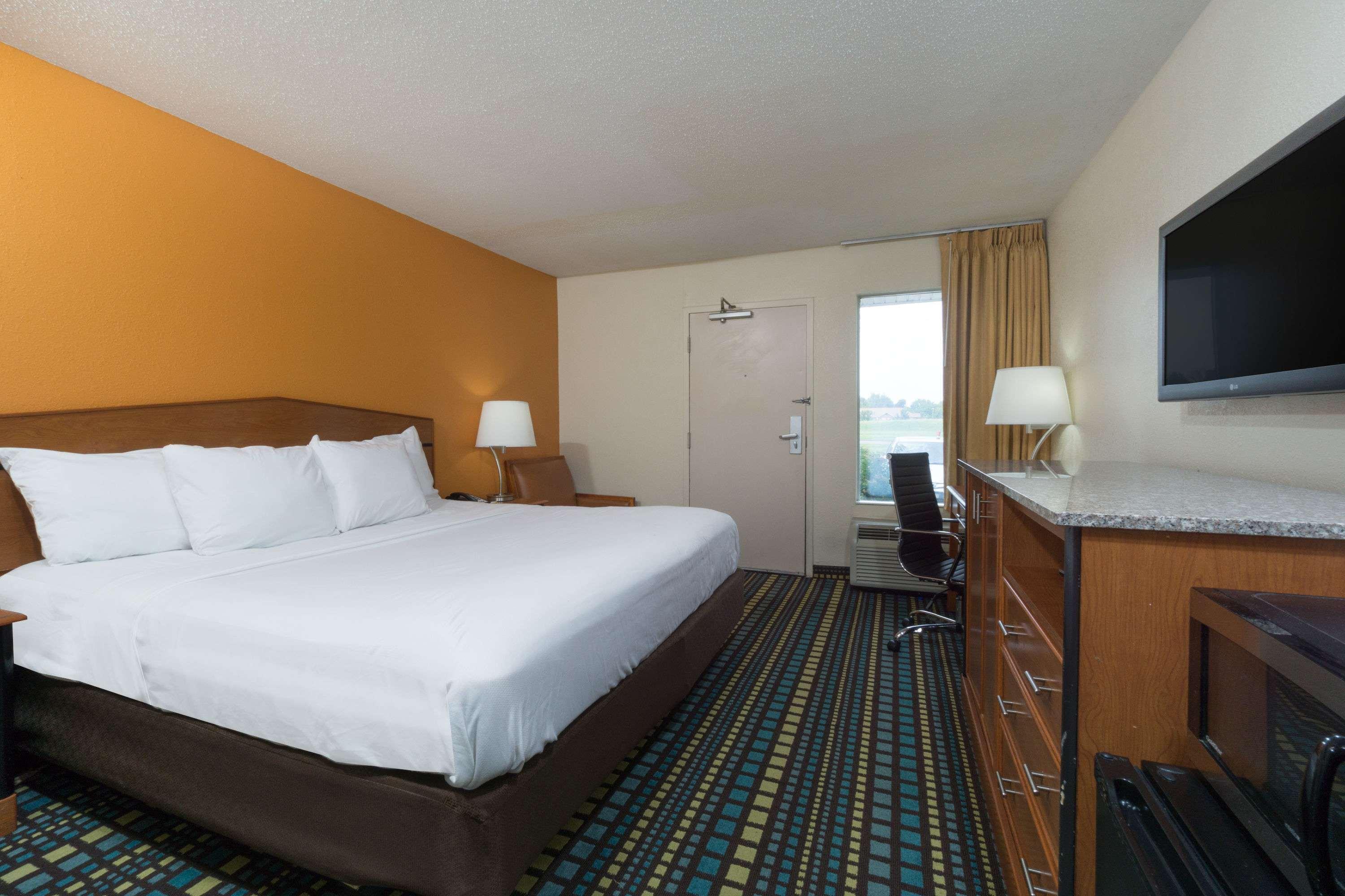 Days Inn By Wyndham Florence Cincinnati Area Ngoại thất bức ảnh