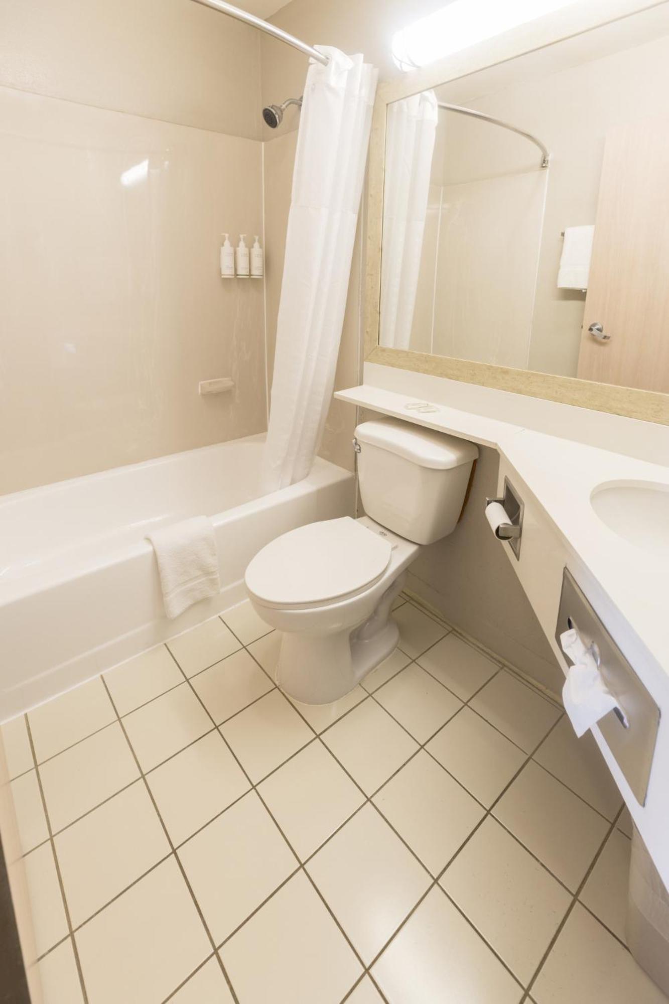 Days Inn By Wyndham Florence Cincinnati Area Ngoại thất bức ảnh