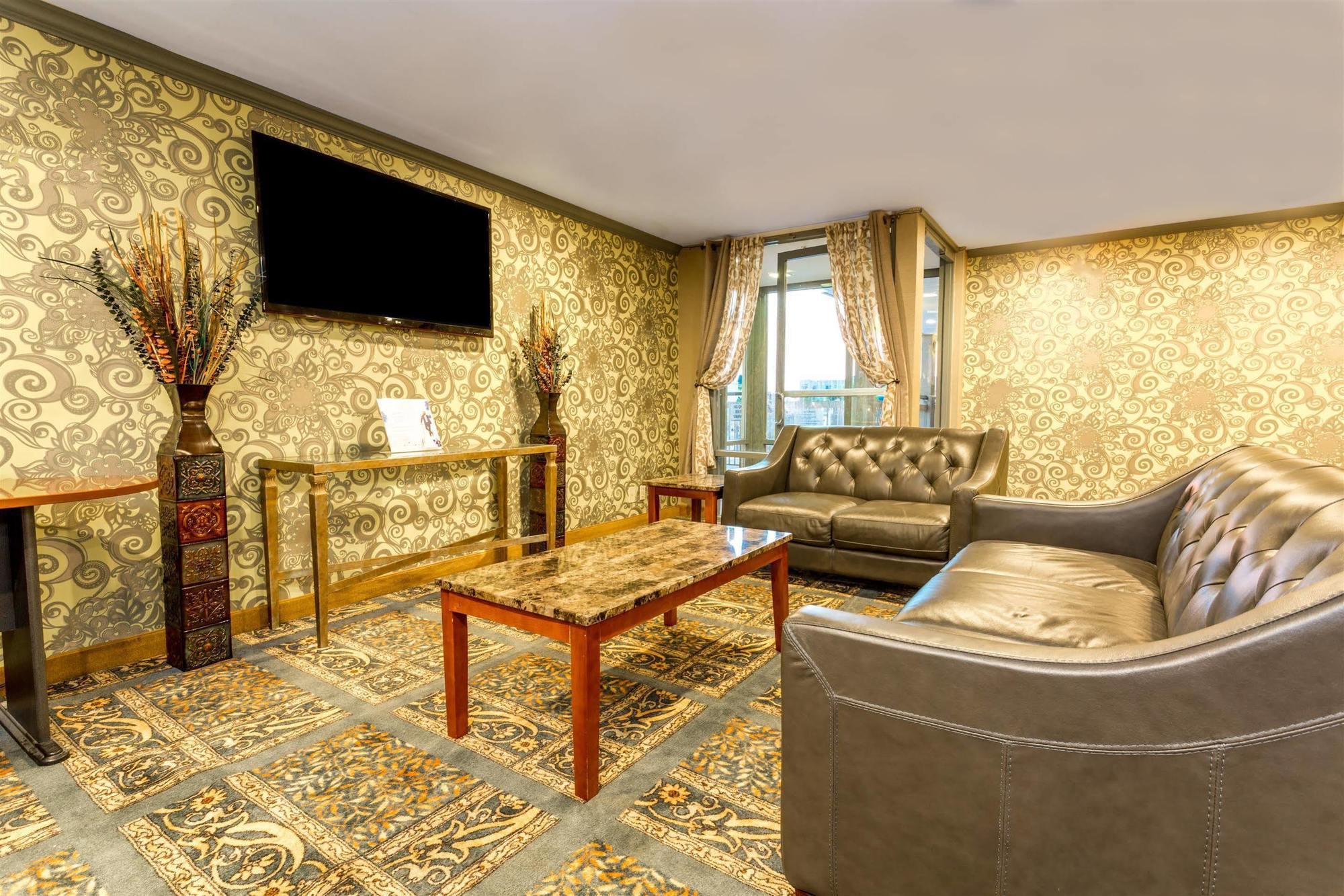 Days Inn By Wyndham Florence Cincinnati Area Ngoại thất bức ảnh